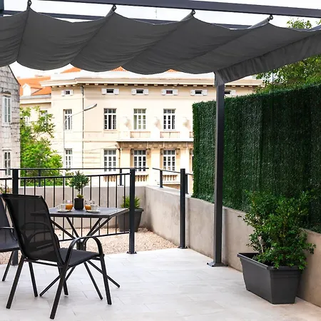 Scaletta Pensión Split